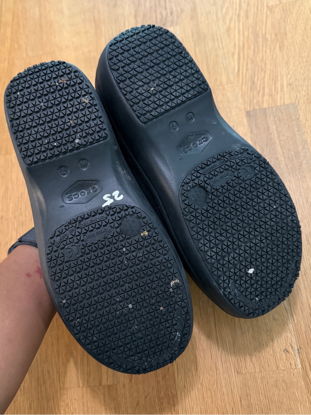 Crocs Dual Comfort 7 Black Neria Pro Work Clogs Slip Resistant - Picture 8 of 11